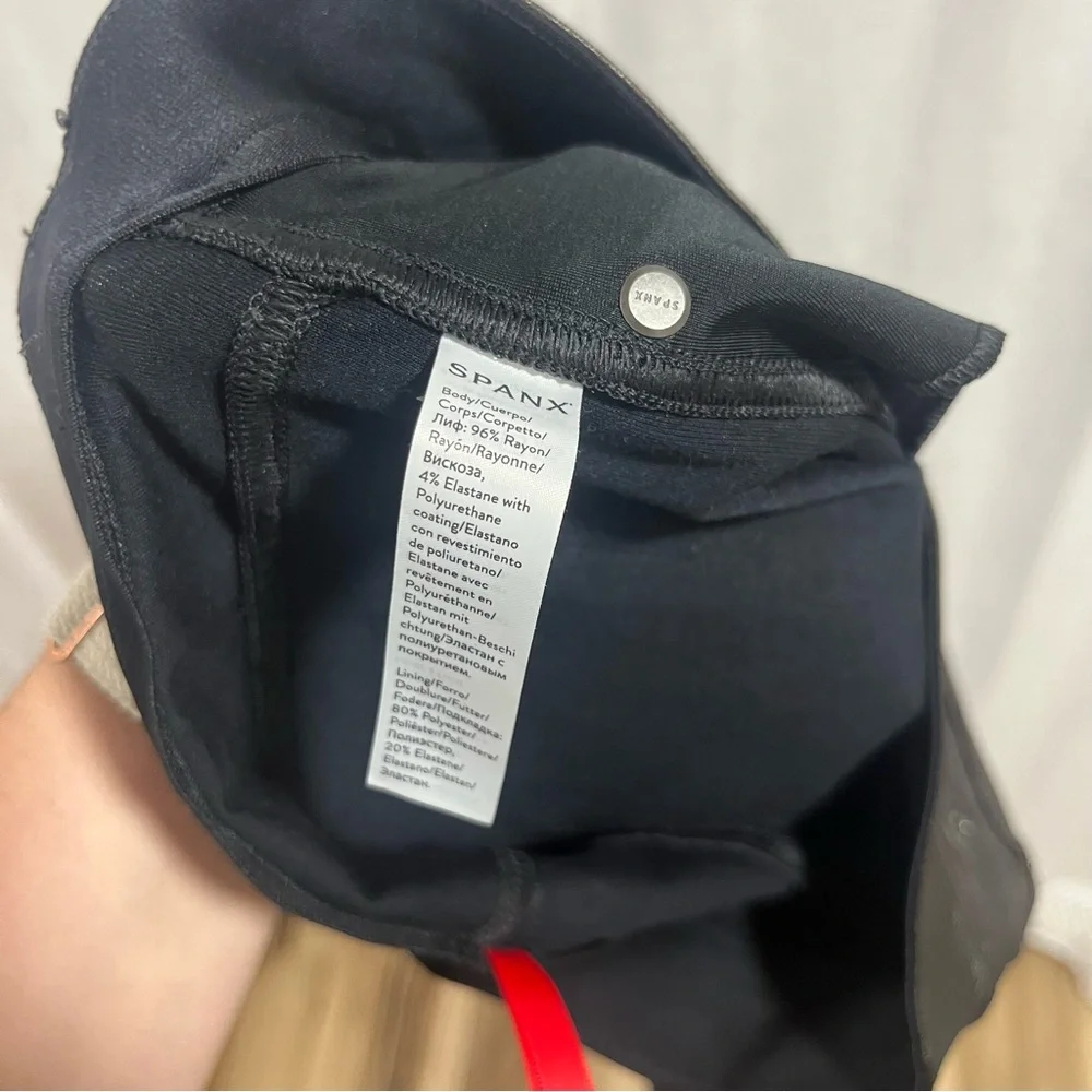 SPANX Black Skinny Pants with Sleek Fit - Picture 9 of 12